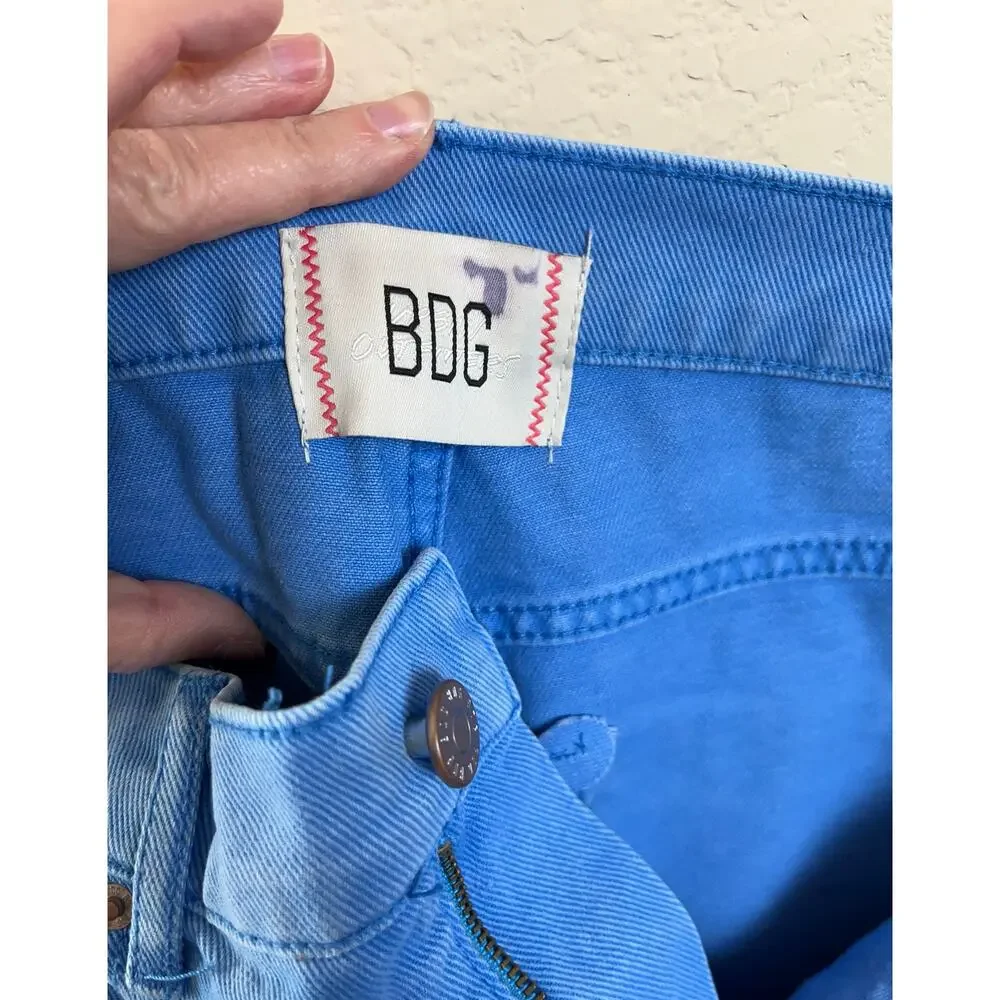 Urban Outfitters | BDG Women's Size 28 Cowboy Jeans Lt. Blue